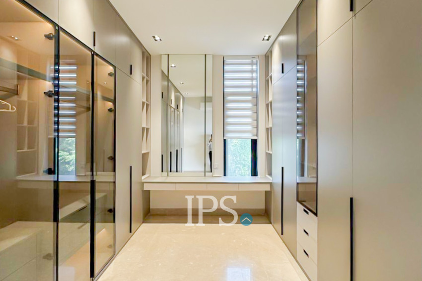 5 Bedroom Luxury Villa For Sale - Along Mekong River, Chroy Changvar, Phnom Penh