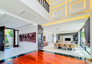 5 Bedroom Luxury Villa For Sale - Along Mekong River, Chroy Changvar, Phnom Penh thumbnail