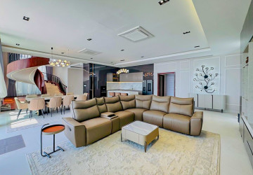 5 Bedroom Luxury Villa For Sale - Along Mekong River, Chroy Changvar, Phnom Penh thumbnail