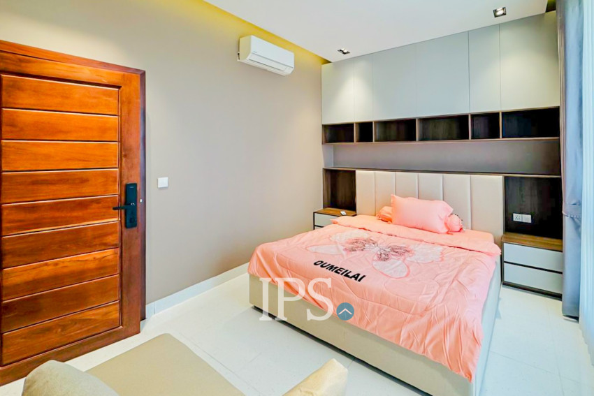 5 Bedroom Luxury Villa For Sale - Along Mekong River, Chroy Changvar, Phnom Penh