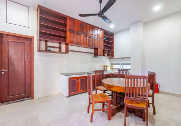 4 Bedroom Villa For Rent - Svay Dangkum, Siem Reap thumbnail