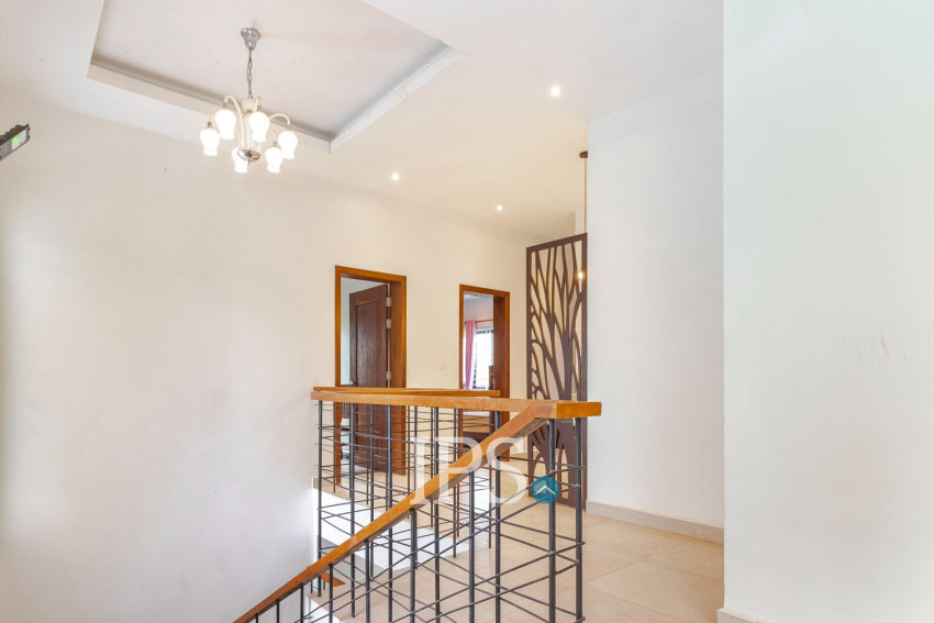 4 Bedroom Villa For Rent - Svay Dangkum, Siem Reap