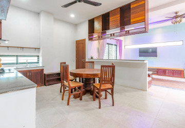 4 Bedroom Villa For Rent - Svay Dangkum, Siem Reap thumbnail