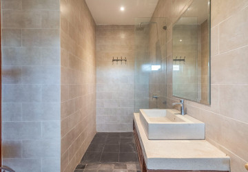 4 Bedroom Villa For Rent - Svay Dangkum, Siem Reap thumbnail