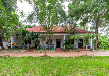 2-Villa Property with Swimming Pool for Sale - Svay Dangkum, Siem Reap thumbnail