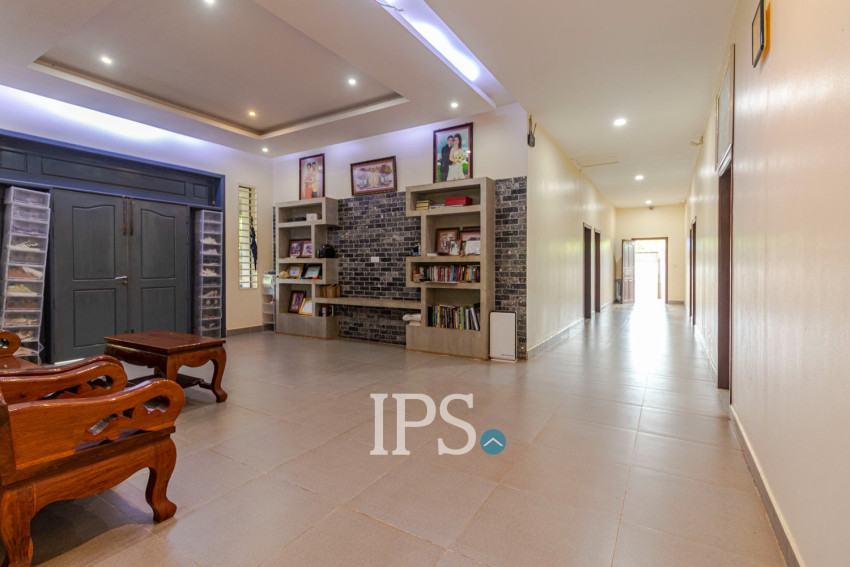 2-Villa Property with Swimming Pool for Sale - Svay Dangkum, Siem Reap