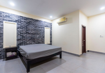 2-Villa Property with Swimming Pool for Sale - Svay Dangkum, Siem Reap thumbnail