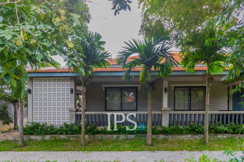 2-Villa Property with Swimming Pool for Sale - Svay Dangkum, Siem Reap