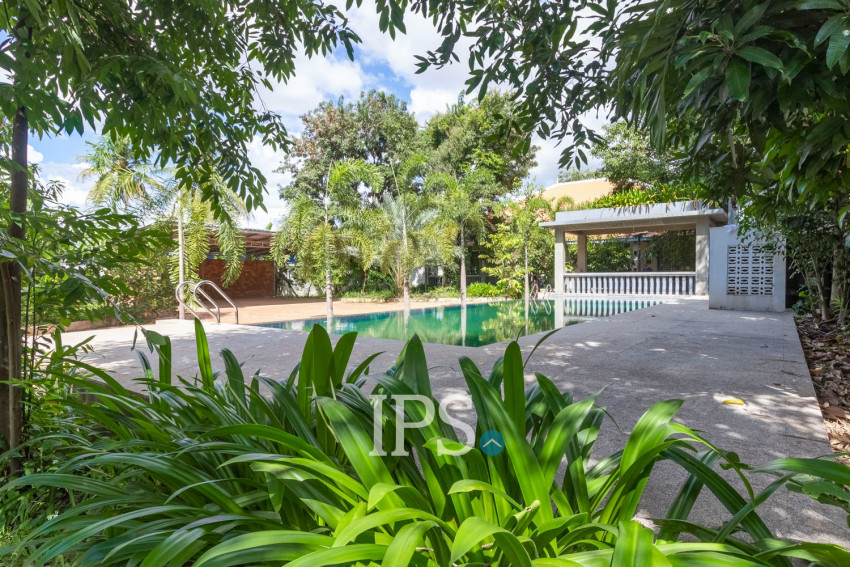 2-Villa Property with Swimming Pool for Sale - Svay Dangkum, Siem Reap
