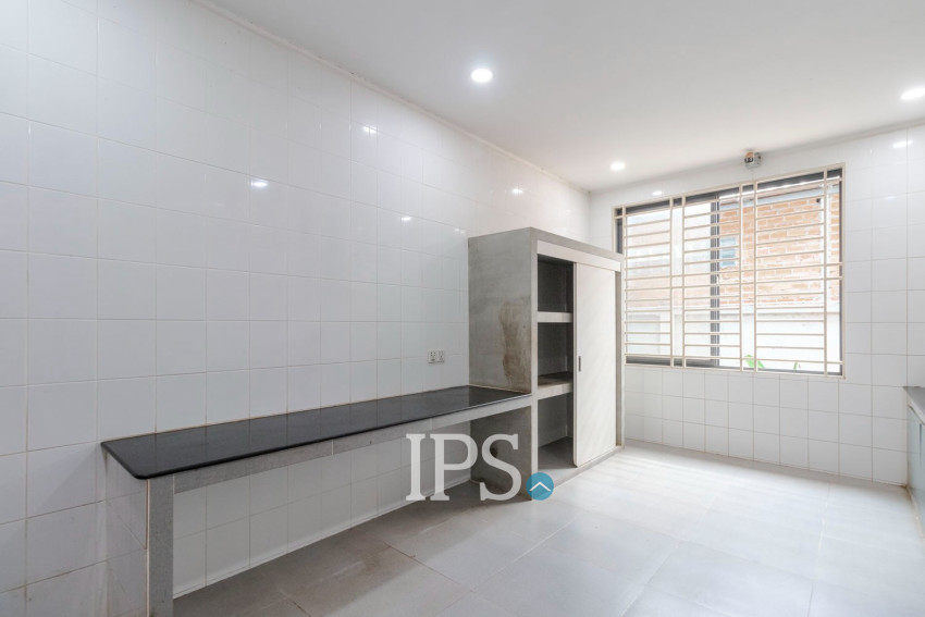 2-Villa Property with Swimming Pool for Sale - Svay Dangkum, Siem Reap