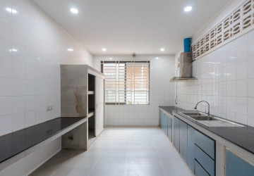 2-Villa Property with Swimming Pool for Sale - Svay Dangkum, Siem Reap thumbnail