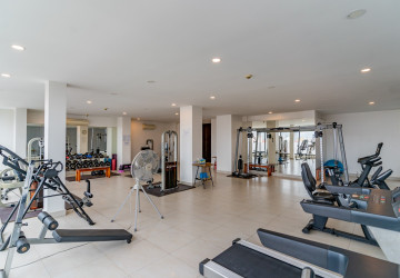 3 Bedroom Serviced Apartment For Rent - Wat Phnom, Phnom Penh thumbnail