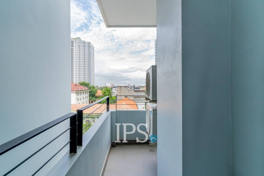 3 Bedroom Serviced Apartment For Rent - Wat Phnom, Phnom Penh