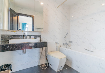 3 Bedroom Serviced Apartment For Rent - Wat Phnom, Phnom Penh thumbnail