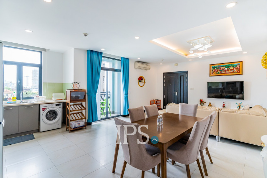 3 Bedroom Serviced Apartment For Rent - Wat Phnom, Phnom Penh