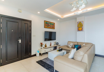 3 Bedroom Serviced Apartment For Rent - Wat Phnom, Phnom Penh thumbnail