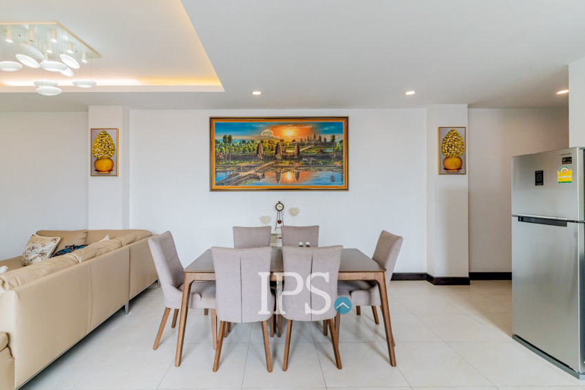 3 Bedroom Serviced Apartment For Rent - Wat Phnom, Phnom Penh
