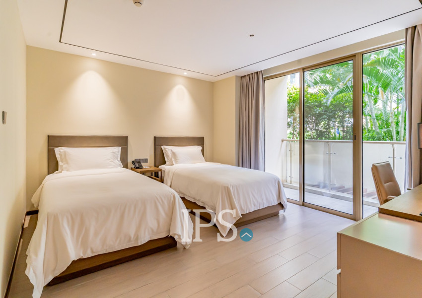 3 Bedroom Serviced Apartment For Rent - Srah Chak, Phnom Penh