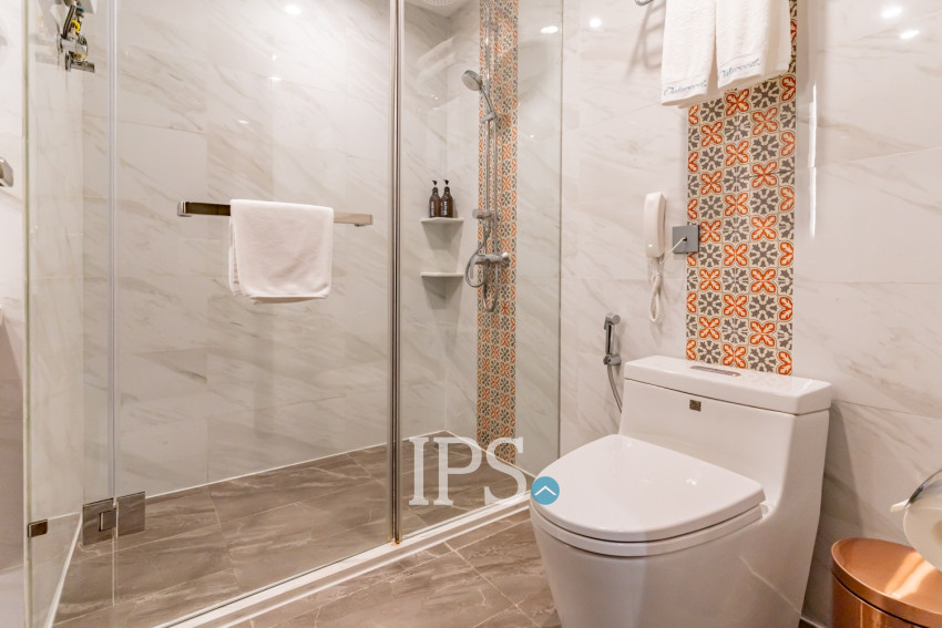 3 Bedroom Serviced Apartment For Rent - Srah Chak, Phnom Penh