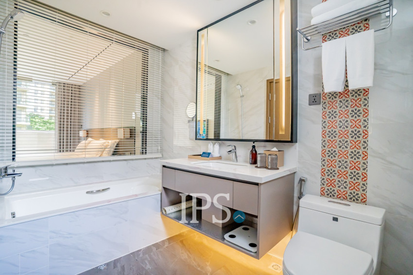 3 Bedroom Serviced Apartment For Rent - Srah Chak, Phnom Penh