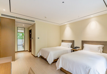 3 Bedroom Serviced Apartment For Rent - Srah Chak, Phnom Penh thumbnail