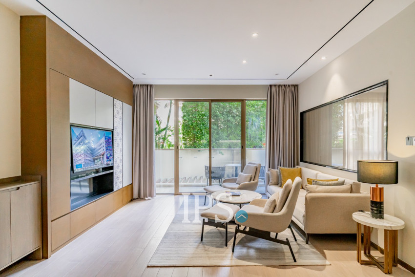 3 Bedroom Serviced Apartment For Rent - Srah Chak, Phnom Penh