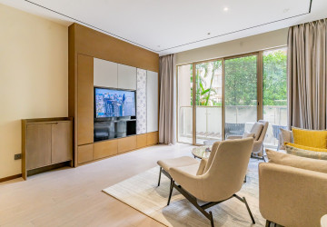 3 Bedroom Serviced Apartment For Rent - Srah Chak, Phnom Penh thumbnail