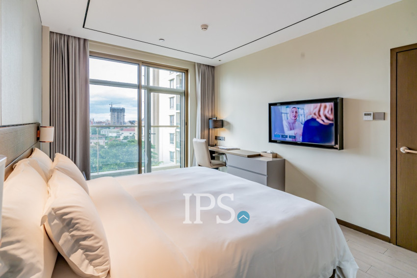 2 Bedroom Serviced Apartment For Rent - Srah Chak, Phnom Penh