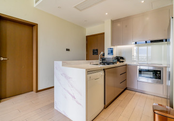 2 Bedroom Serviced Apartment For Rent - Srah Chak, Phnom Penh thumbnail