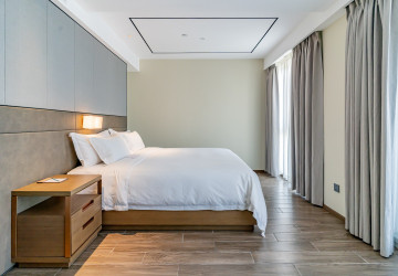 Duplex 2 Bedroom Serviced Apartment For Rent - Srah Chak, Phnom Penh thumbnail