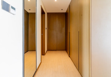 Duplex 3 Bedroom Serviced Penthouse For Rent - Srah Chak, Phnom Penh thumbnail