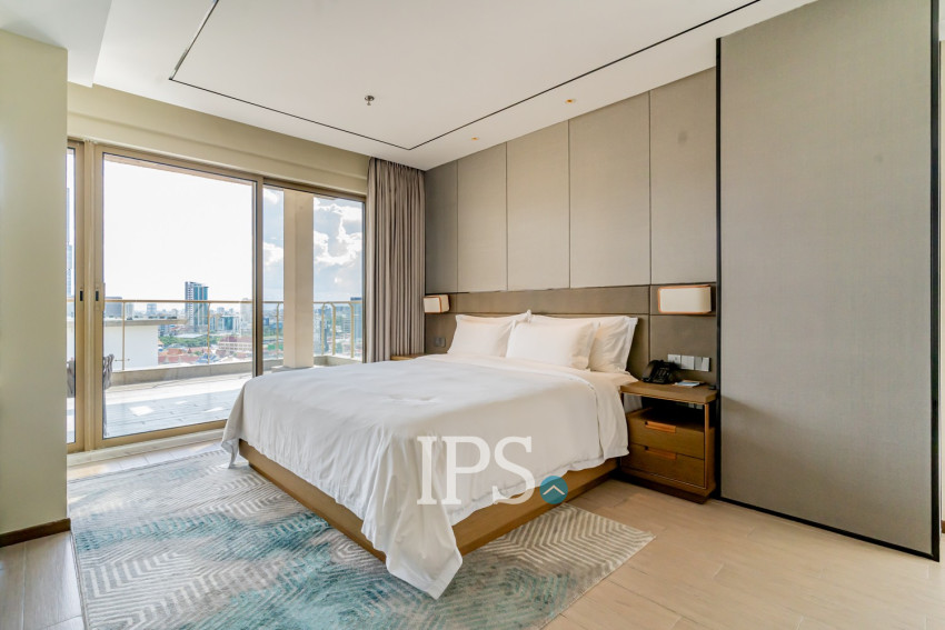 Duplex 3 Bedroom Serviced Penthouse For Rent - Srah Chak, Phnom Penh