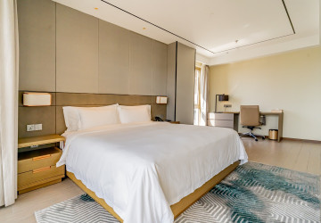 Duplex 3 Bedroom Serviced Penthouse For Rent - Srah Chak, Phnom Penh thumbnail