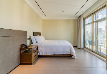 Duplex 3 Bedroom Serviced Penthouse For Rent - Srah Chak, Phnom Penh thumbnail