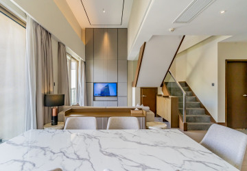 Duplex 3 Bedroom Serviced Penthouse For Rent - Srah Chak, Phnom Penh thumbnail