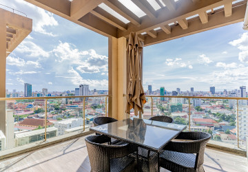 Duplex 3 Bedroom Serviced Penthouse For Rent - Srah Chak, Phnom Penh thumbnail