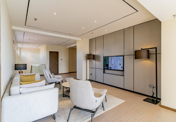 Duplex 3 Bedroom Serviced Penthouse For Rent - Srah Chak, Phnom Penh thumbnail