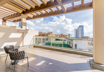 Duplex 3 Bedroom Serviced Penthouse For Rent - Srah Chak, Phnom Penh thumbnail