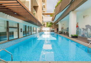 Duplex 3 Bedroom Serviced Penthouse For Rent - Srah Chak, Phnom Penh thumbnail