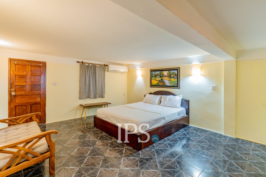 Renovated 3 Bedroom Apartment For Rent - Chakto Mukh, Phnom Penh