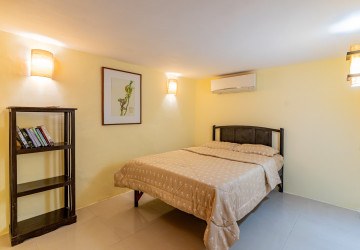 Renovated 3 Bedroom Apartment For Rent - Chakto Mukh, Phnom Penh thumbnail