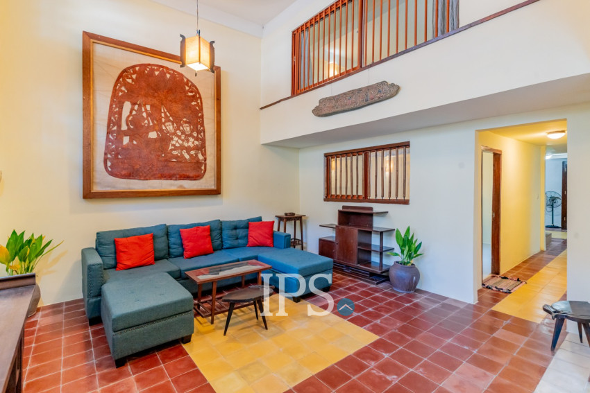 Renovated 3 Bedroom Apartment For Rent - Chakto Mukh, Phnom Penh