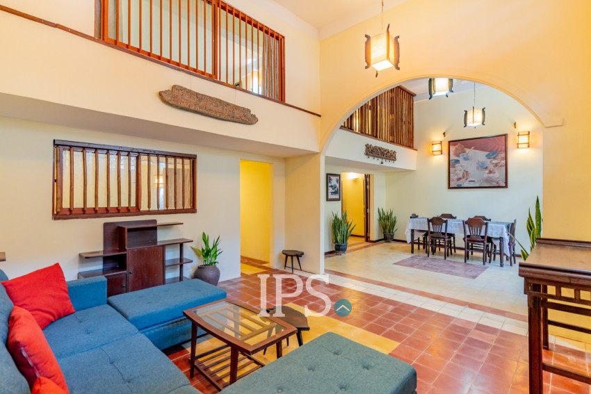 Renovated 3 Bedroom Apartment For Rent - Chakto Mukh, Phnom Penh