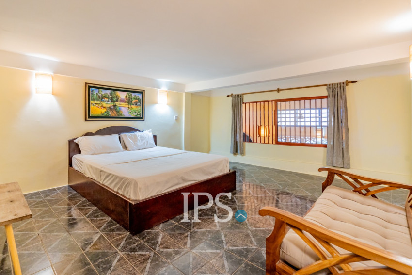 Renovated 3 Bedroom Apartment For Rent - Chakto Mukh, Phnom Penh