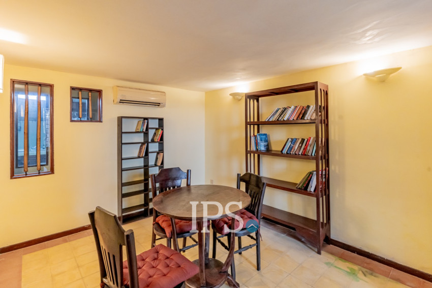 Renovated 3 Bedroom Apartment For Rent - Chakto Mukh, Phnom Penh