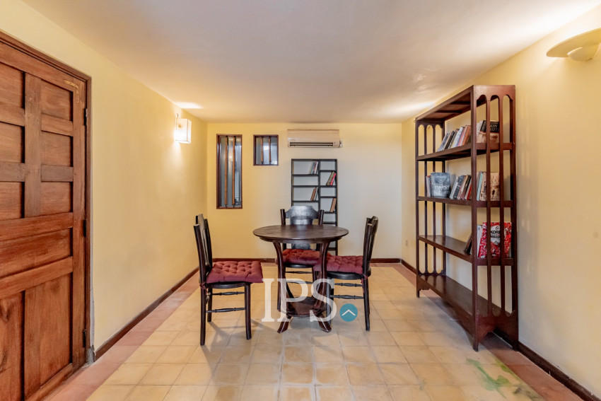 Renovated 3 Bedroom Apartment For Rent - Chakto Mukh, Phnom Penh