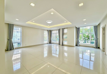 7 Bedroom Queen Villa For Rent - Borey Peng Huoth Beong Snor, Chhbar Ampov, Phnom Penh thumbnail