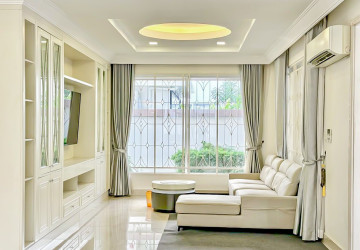 7 Bedroom Queen Villa For Rent - Borey Peng Huoth Beong Snor, Chhbar Ampov, Phnom Penh thumbnail