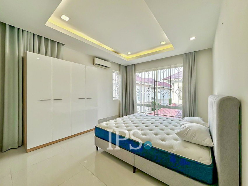 7 Bedroom Queen Villa For Rent - Borey Peng Huoth Beong Snor, Chhbar Ampov, Phnom Penh