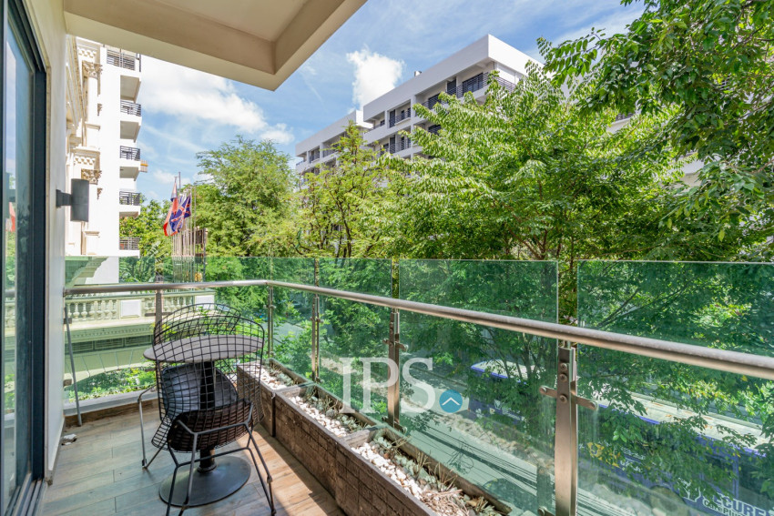 14 Room Hotel Building For Rent - Srah Chork, Daun Penh